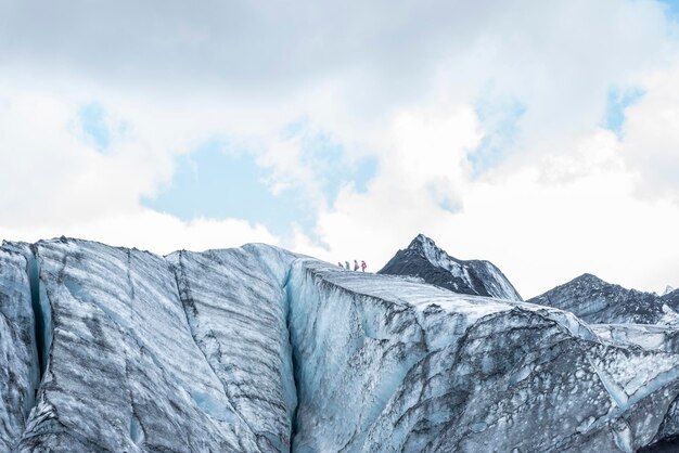 Senderismo en el glaciar Solheimajokull, Islandia.