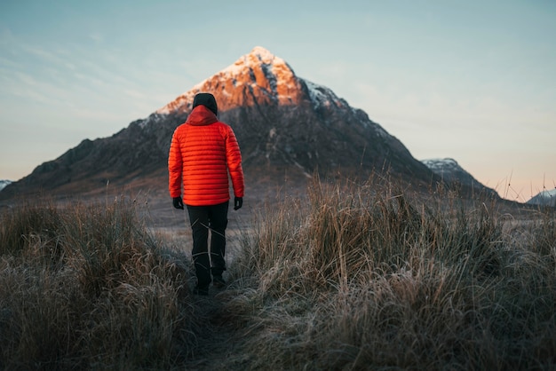 Foto senderismo en glen coe en escocia