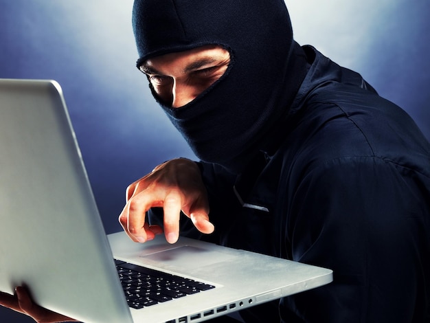 senha de hacking criminoso
