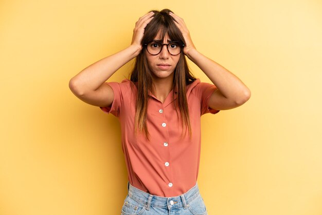 sentirse frustrado y molesto enfermo y cansado del fracaso harto de tareas aburridas