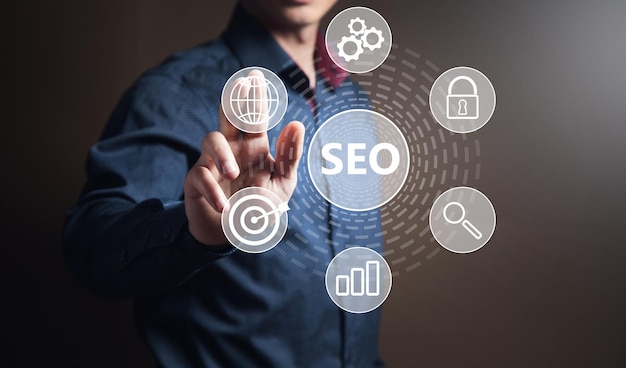 SEO e ícones na tela virtual