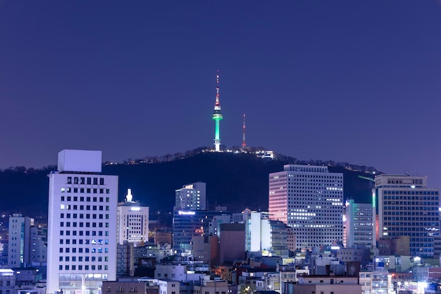 Seoul Tower in der Nacht Südkorea