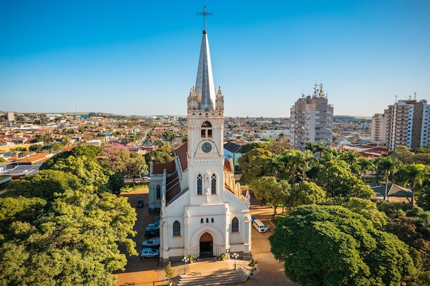 Sertaozinho São PauloBrasil Por volta de junho de 2022 Vista aérea do centro da cidade de Sertãozinho Igreja Matriz