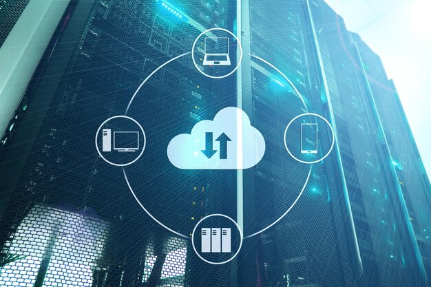 Servidor en la nube y almacenamiento y procesamiento de datos informáticos Concepto de Internet y tecnología