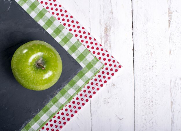 Servilletas con una manzana