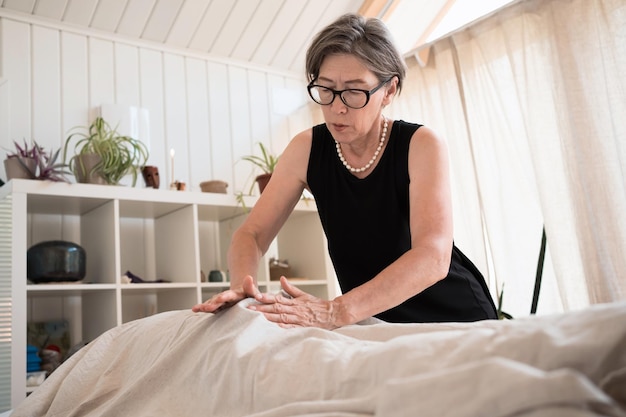 Sessão de reiki de cura de massagem interna