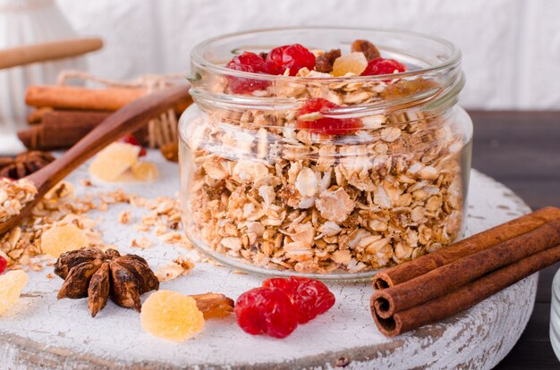 Set de desayuno saludable Granola en frasco de vidrio