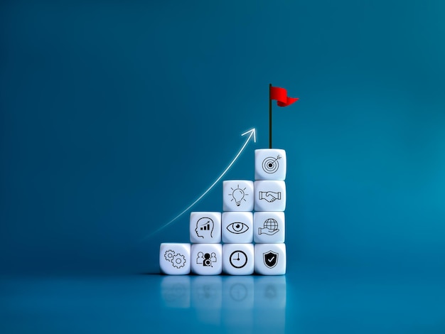 Seta ascendente na bandeira vermelha no topo do gráfico de crescimento passos blocos brancos com elementos de símbolos de gerenciamento de estratégia de negócios em fundo azul Alvo de meta e conceito de liderança de procedimento de sucesso