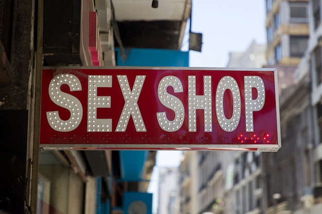 Sex Shop calle signo