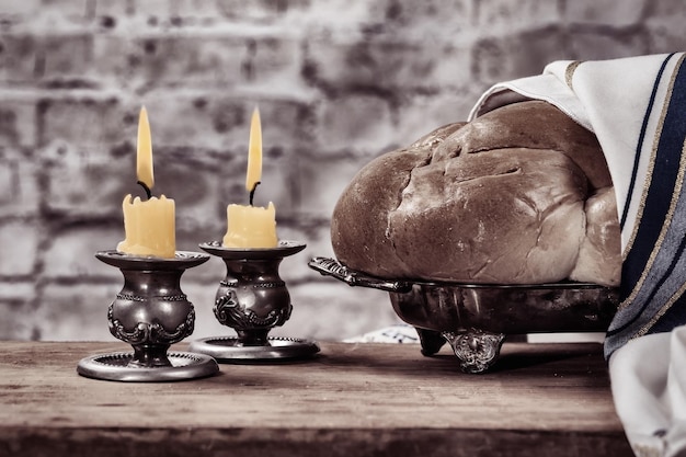 Shabbat shalom ritual tradicional do sabbath judaico matzá e vinho