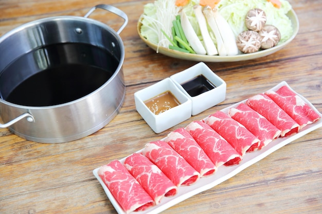 Shabu shabu de carne