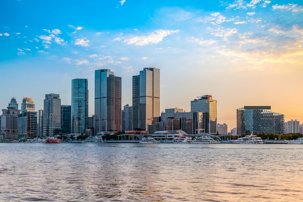 Shanghai der Bund Kreuzfahrtschiff Wharf