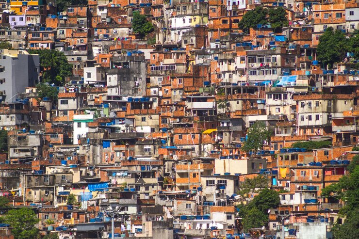 Foto shantytown rocinha no rio de janeiro, brasil.