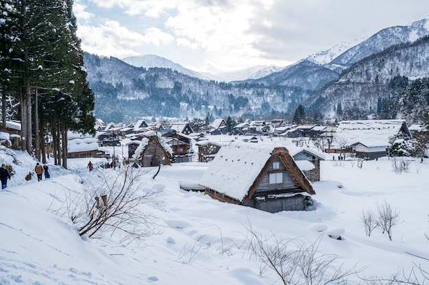 Shirakawa-go con Snowfall Gifu Chubu Japón