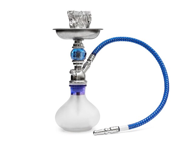 Shisha isoliert auf weiß