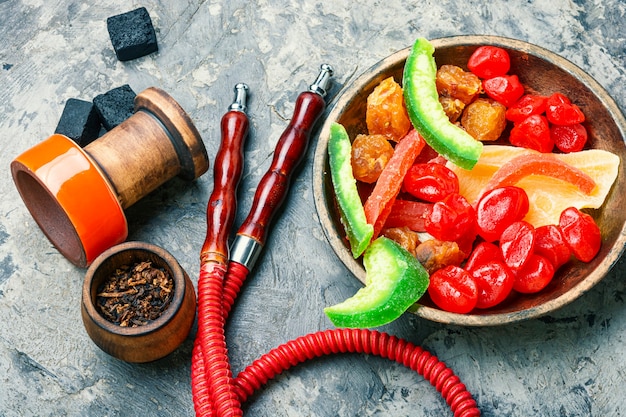 Shisha mit kandierten Früchten.