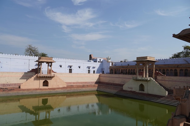 Shri raghunath ji mandir lado da lagoa bela vista