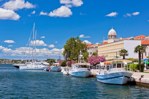 Sibenik Croacia ver