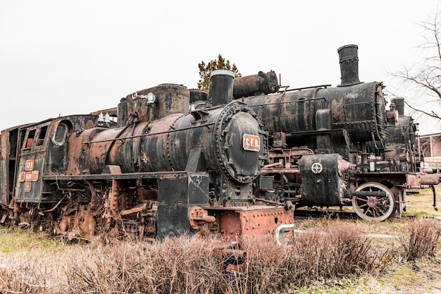 Foto sibiu steam engines museum, altes lokomotivenmuseum in sibiu, ramania