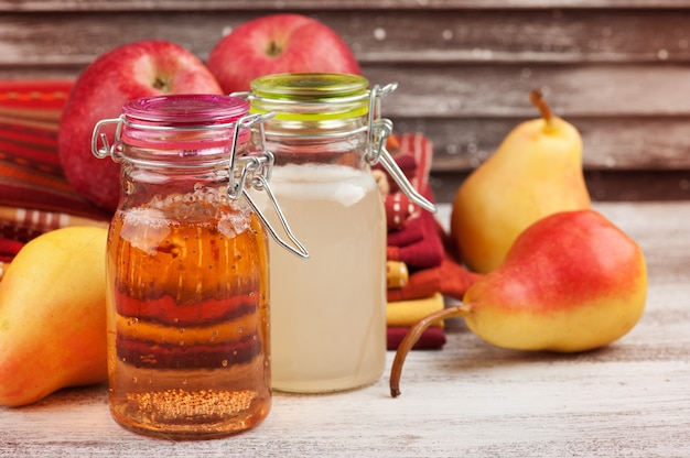 Sidra de manzana y pera casera