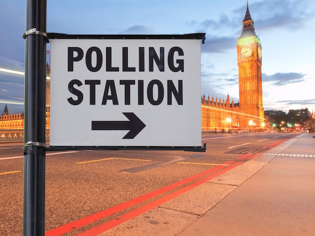 Signo de colegio electoral en Londres