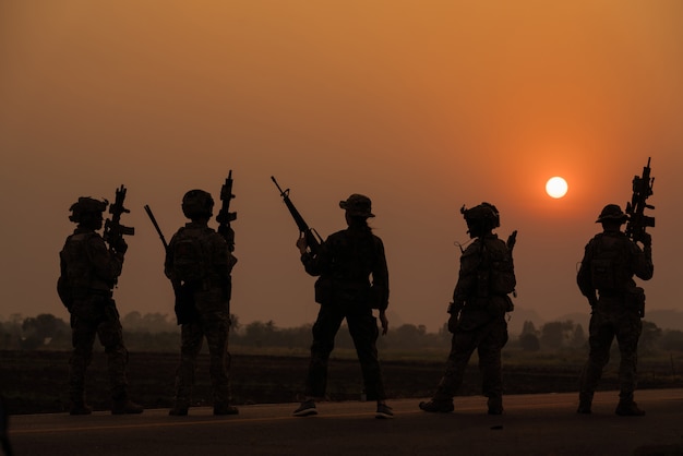 Silhouette Action Soldaten