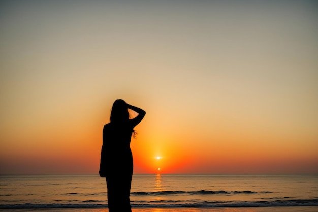 Silhouette eines Mädchens, das vor dem Hintergrund eines Meeressonnenuntergangs steht Generative KI