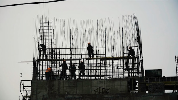 Silhouetten Männer Ingenieure Baustelle Bauarbeiter auf Baustelle