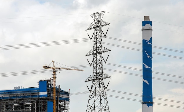 silhueta da estrutura do pólo elétrico de alta tensão