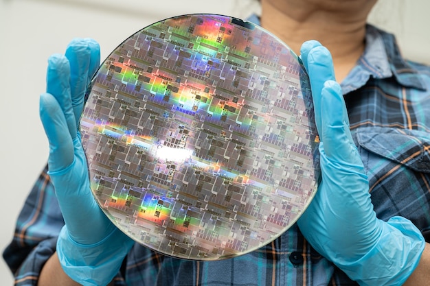 Siliziumwafer zur Herstellung von Halbleitern für integrierte Schaltkreise