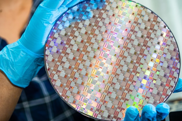 Siliziumwafer zur Herstellung von Halbleitern für integrierte Schaltkreise