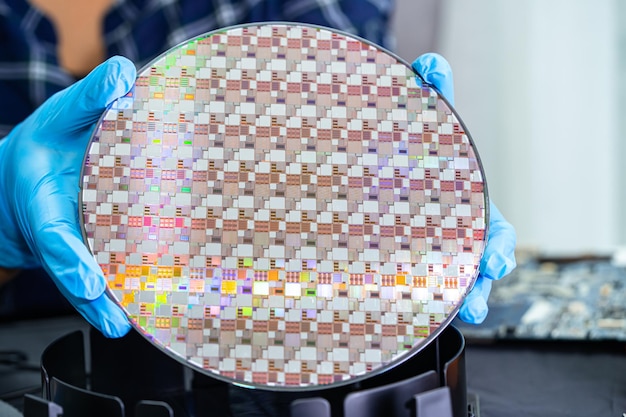 Siliziumwafer zur Herstellung von Halbleitern für integrierte Schaltungen