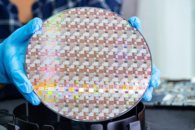 Siliziumwafer zur Herstellung von Halbleitern für integrierte Schaltungen