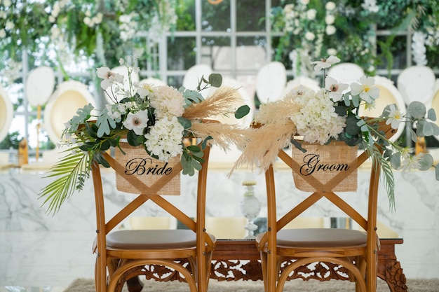 Silla de boda para novios amor pareja