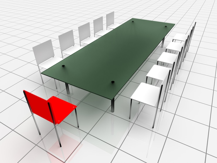 Foto sillas y mesa. concepto de liderazgo