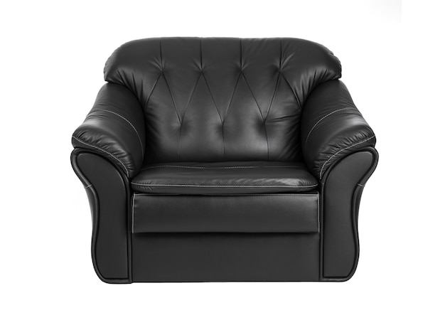 Sillón de cuero negro grande clásico aislado