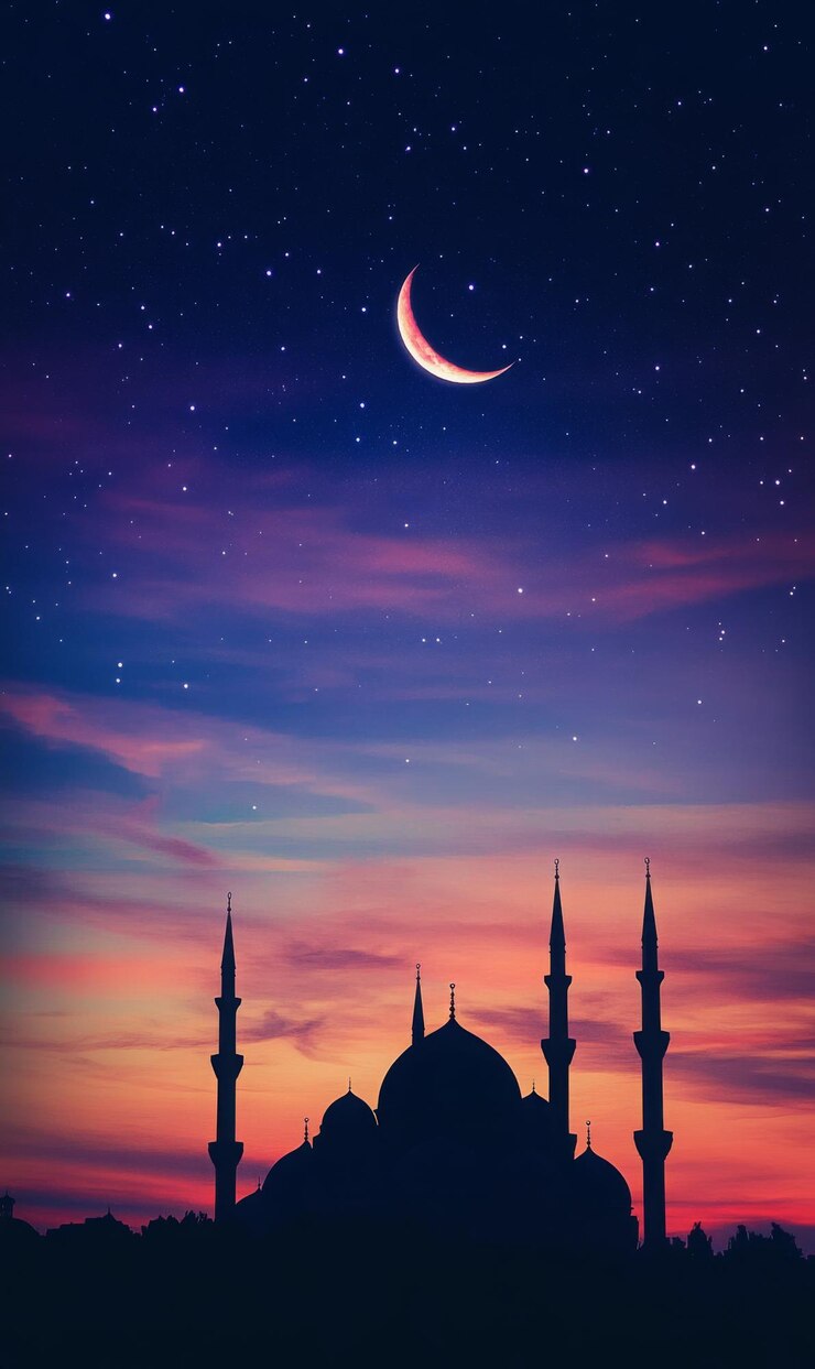 Silueta de una gran mezquita con minaretes bajo un cielo crepúsculo luna media brillante estrellas brillantes esparcidas por el cielo nocturno gradientes sutiles de azul púrpura y naranja en el horizonte
