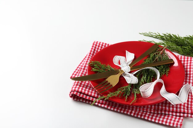 Silvester-Tabelleneinstellung auf weißem Ã¢Â€Â‹Hintergrund.