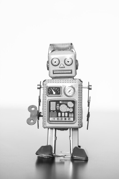 Símbolo de un chatbot o bot social y algoritmos
