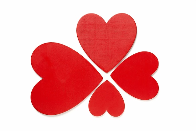 Símbolos de amor en el día de San Valentín, vista superior de corazones pintados de rojo