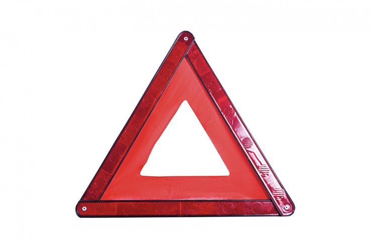 Foto sinal de aviso do triângulo vermelho