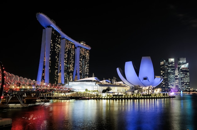 Singapur-Stadtskyline, Jachthafenbucht nachts