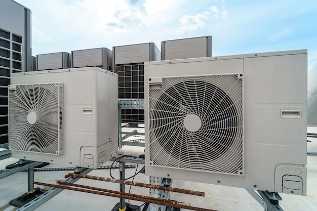 Sistema de aire acondicionado y ventilación de varias zonas