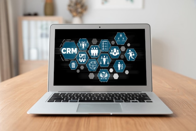 Sistema de gestión de relaciones con el cliente en una computadora de moda para negocios CRM