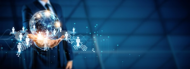 Sistemas de CRM Conceito de controle de empresário de relacionamentos de rede de clientes de um mundo
