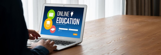 Site de elearning com software moderno para o aluno estudar na internet