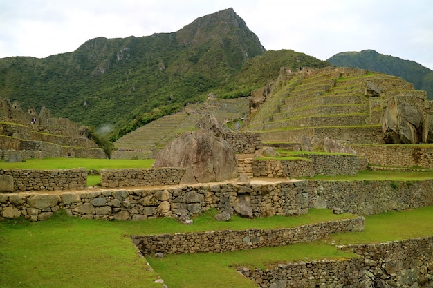 Sítio arqueológico de Machu Picchu no início da manhã, região de Cusco, província de Urubamba, Peru