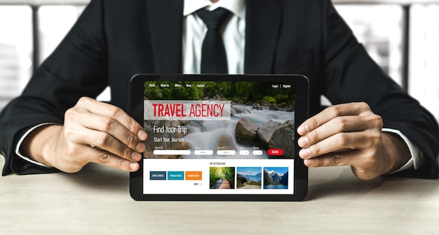 Sitio web de la agencia de viajes en línea para la búsqueda de moda y la planificación de viajes