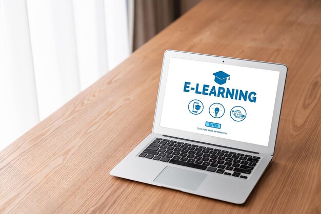 Sitio web de aprendizaje electrónico con software moderno para que los estudiantes estudien en línea en la red de Internet