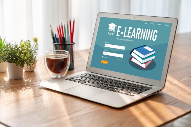 Sitio web de aprendizaje electrónico con software moderno para que los estudiantes estudien en línea en la red de Internet